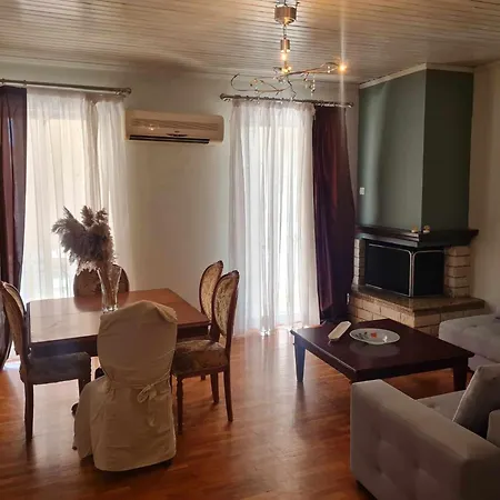 Antrias House Апартаменты